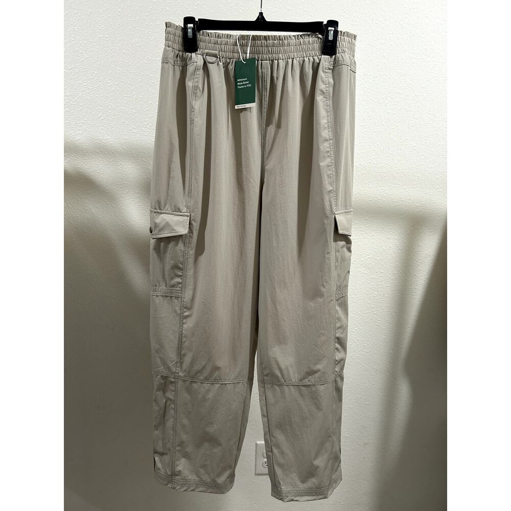 Halara Womens Cargo Pants Lightweight Light Beige Size Large Regular New B102